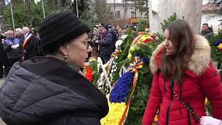 1 12 2024 Suceava 🇹🇩 Depunere de coroane  din flori la monument 😢 UHD 🎥 ® PETRU STUDIO 7K [upl. by Hen]