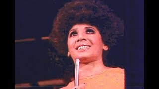 Shirley Bassey  My Way  Bye Bye Blackbird  Send In The Clowns 1976 LIVE [upl. by Tombaugh]