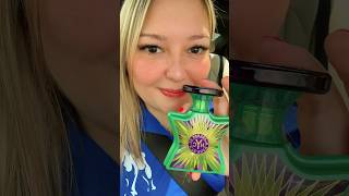 El perfume de Karol G Bleecker street Bond no9 perfume 💚💜 perfumes [upl. by Kieger]