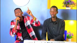 IZINA RISUMBA AYANDI BY MANU WORSHIPPER amp PIANIST MUNINI [upl. by Knapp]