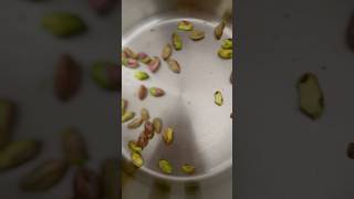 Pistazien Creme selbstgemacht pistazien shortsfeed viralvideo pistachio Creme cooking cool [upl. by Suedaht]