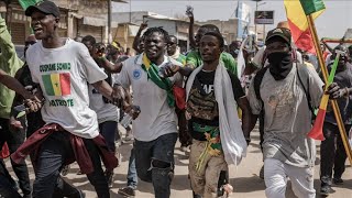 🛑GRANDES GUEULES  Liberté d’expression au Sénégal  Les médias harcelés par les défenseurs [upl. by Ellehcim787]