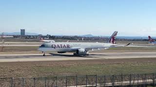 Qatar Airways  Airbus A350 LTBA Kalkış [upl. by Ahsienek503]