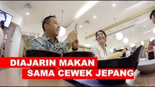 DIAJARIN CARA MAKAN SAMA ORANG JEPANG [upl. by Eilsew887]