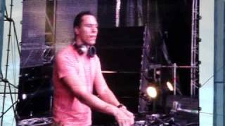 Dj Tiesto Live in Saint Petersburg 28082009 Reboot  Caminando than Lethal Industry [upl. by Lucky]