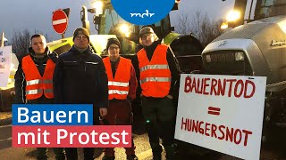 Bauernprotest Autobahnauffahrten in Sachsen blockiert  MDR um 4  MDR [upl. by Alaikim]