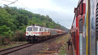 KONKAN RAILWAY Single Line Crossing  12217 Kerala Sampark Kranti meets 12051 Janshatabdi Express [upl. by Syst]