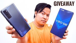 Vivo V20 SE Unboxing amp First Impressions Giveaway 🎁 [upl. by Caruso]