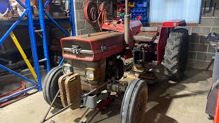 How do you split a Massey Ferguson 135 gear box restoration and removal [upl. by Minardi561]