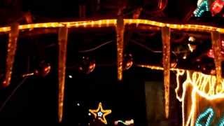 Bonhomme de Neige qui chante Noël des enfants du monde 2011wmv [upl. by Noeht]