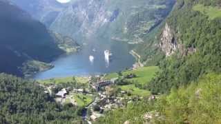 Geiranger Ocean Majesty und MSC Poesia im Geirangerfjord [upl. by Yvor]