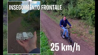 Test pratico di affidabilità del drone Hover X1 durante un inseguimento frontale a circa 25 kmh [upl. by Ted]