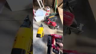 Comparing Ryobi framing gun to a Milwaukee framing gun Ryobi milwaukeetools MilwaukeFuel Dewault [upl. by Lunna565]