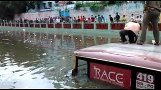 Chennai Rains Dramatic scenes of a bus that was stuck in TNagar Aranganathan subway [upl. by Ayihsa]