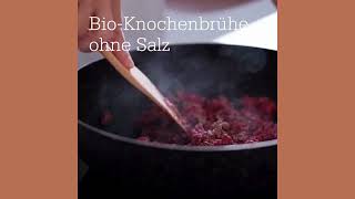 Knochenbrühe für Babys – ideal zum Kochen von Beikost [upl. by Salchunas393]