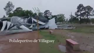 El temporal destrozó el Polideportivo y parte de la Escuela de Policías en Villaguay [upl. by Dick]