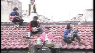 EYE  Izinkan Selamanya Namamu Dihati Official Music Video [upl. by Stargell]