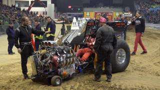 Indoor Riesa 2017 Modified 095t Tractor Pulling by MrJo [upl. by Arber]