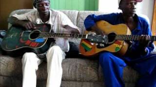 Botswana Music Guitarz  Western amp Ronnie  quotSekukuniquot [upl. by Rednazxela]