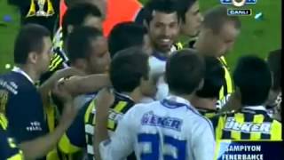 Volkan Demirel Koyduk mu   Fenerbahçe Şampiyonluk Töreni 2011 [upl. by Ydnerb]