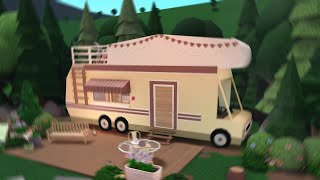 Building a Classic Camper Van Home in Bloxburg with Anix and Frenchrxses [upl. by Notniw]