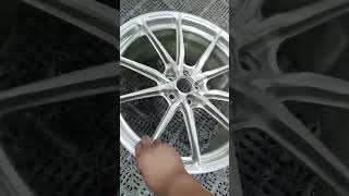 Unique design fully automatic car alloy wheel rim vibration polisher [upl. by Key]