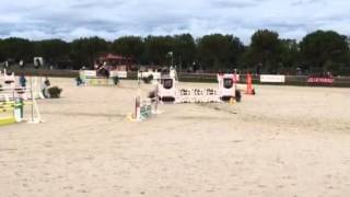 Les championnats de France de poney à LamotteBeuvron [upl. by Nibur]