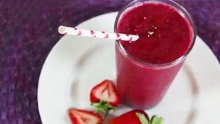 How To Make A Healthy Berry Smoothie [upl. by Omer]