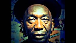 Thomas Mapfumo  Mhondoro [upl. by Sherris]