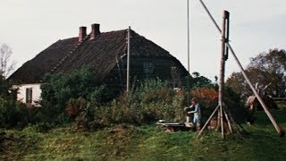 Latvian folk song  Teku teku pa celiņu latviešu Līgo tautasdziesma [upl. by Jecho]