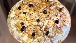 RECETTE  PIZZA BASE CRÈME FRAÎCHE COMME AU RESTAURANT [upl. by Ecirtemed]