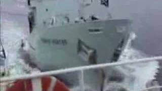 Sea Shepherd Attacks Japanese Whaling fleet Feb 12 2007 [upl. by Lash]