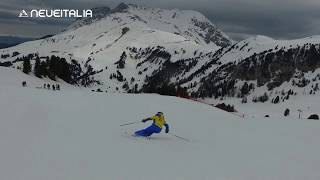 Neveitalia carving ski 20193 AR2 [upl. by Akimihs]