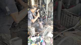 ট্রাক্টরের ফাল পেটানোর আধুনিক পদ্ধতি ironsmith shortvideos automobile viralvideos blacksmith [upl. by Studley]