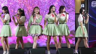 ARIGATOU  Runma CGM48 fancam  BNK48 amp CGM48 Roadshow DAY2  The Promenade  3 Nov 2024 [upl. by Ahsilra608]