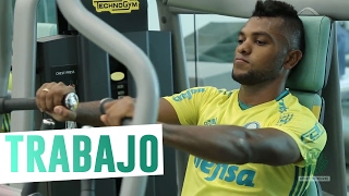 Imagens do primeiro treino de Borja pelo Palmeiras [upl. by Koa]