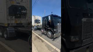 1986 freightliner cabover with 400 big cam Cummins diesel [upl. by Meingoldas]