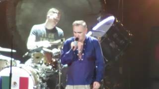 Morrissey  There is a light that never goes out  México 2017 [upl. by Landon]