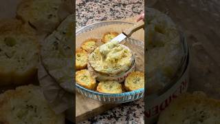 Camembert rôti au four 🤤 shorts food recipe chefamir [upl. by Alenoel]