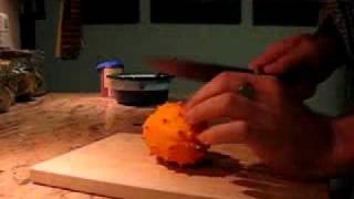 How to eat Kiwano Horned Melon [upl. by Leventis]