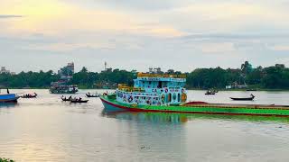 A River in South Asia  Daily Life at Riverbank  Buriganga River  বুড়িগঙ্গা একটি নদীর গল্প [upl. by Kenimod]