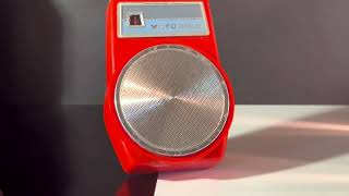 Motorola X14R Transistor Radio 1960 [upl. by Iegres]