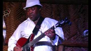 Sumu ya Mapenzi by Maquis Guitar Vumbi Dekula [upl. by Annoyed111]