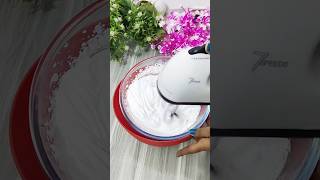 whipping cream cakedecorationShortsyoutubeshortssmashingcuisinesshortsviralreels viralshort [upl. by Gesner]