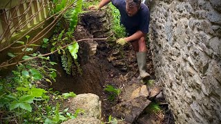 Dry Stone Wall Build  Part 1 [upl. by Eifos]