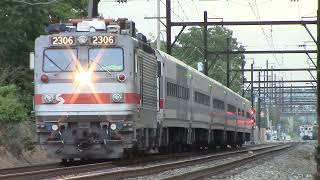 20160811 August 11 2016 SEPTA push pull AEM7 and Silverliner IV trains Lansdale PA [upl. by Nylsaj]