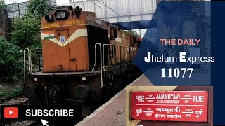 Pune to Jammu Tawi Train Arrived at Platform  Jhelum Express Departure from Pune Junction  11077 [upl. by Leimad]