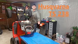 Husqvarna TS 238 trädgårdstraktor del 5 Kollar över och byter drivrem [upl. by Feer]