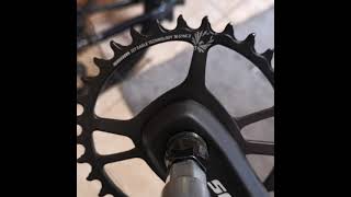 How to upgrade a SRAM direct mount Chainring  32T Eagle Technology XSync 2 [upl. by Cissy]