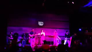 Replay Ay Tarkan Cover Hayal Kahvesi Ankara Live Performance 09 01 2015 [upl. by Naga]